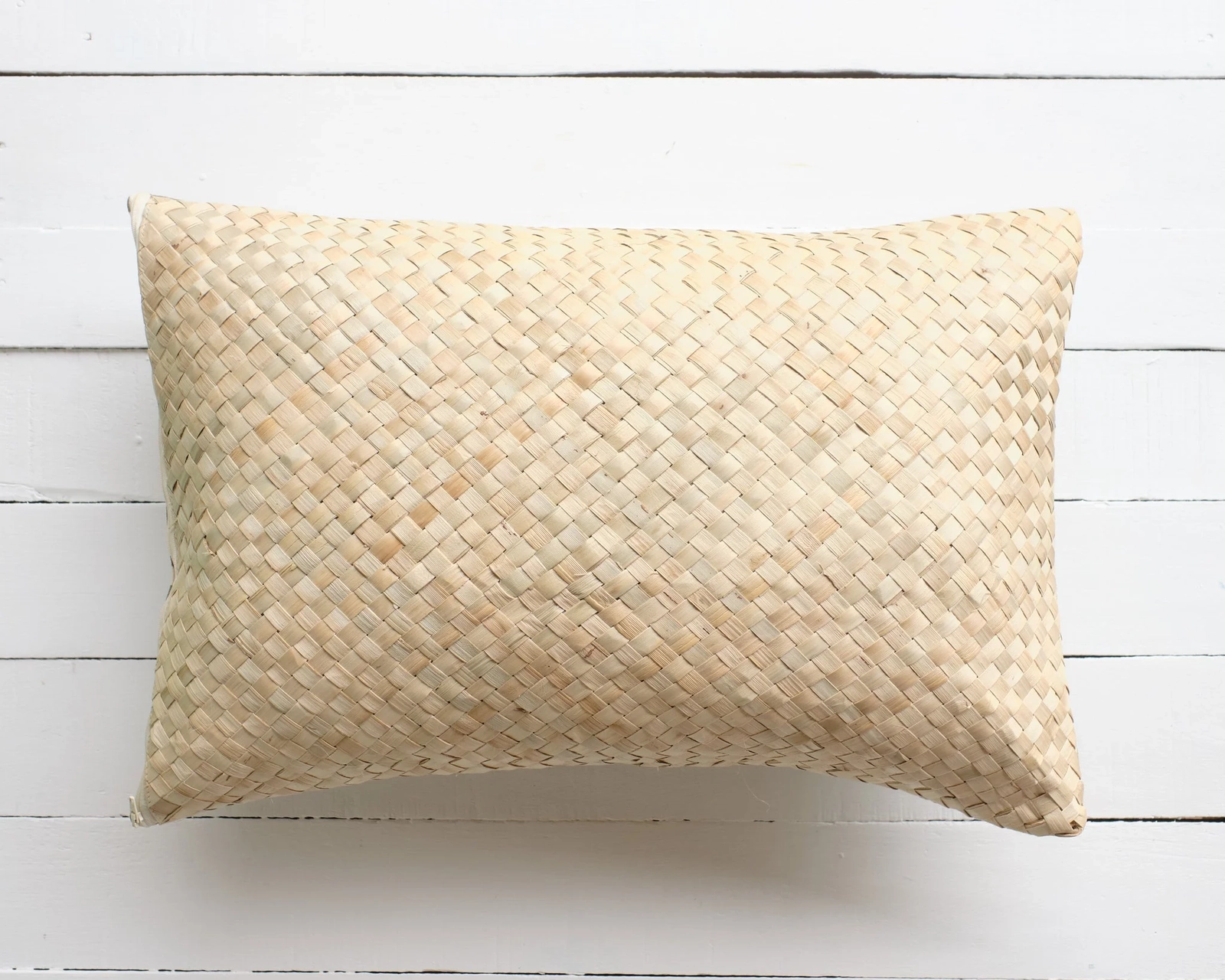 Lumbar Pillow Cover - Laubu Levu Print (2)